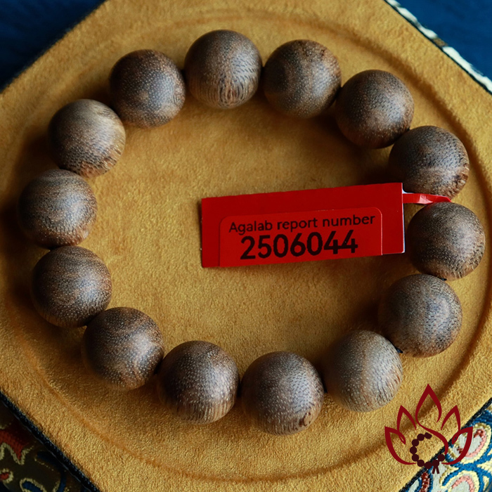 Vòng Trầm Hương Hạt Tròn | 14 Ly | Trầm Tốc Kiến Tự Nhiên Lâu Năm